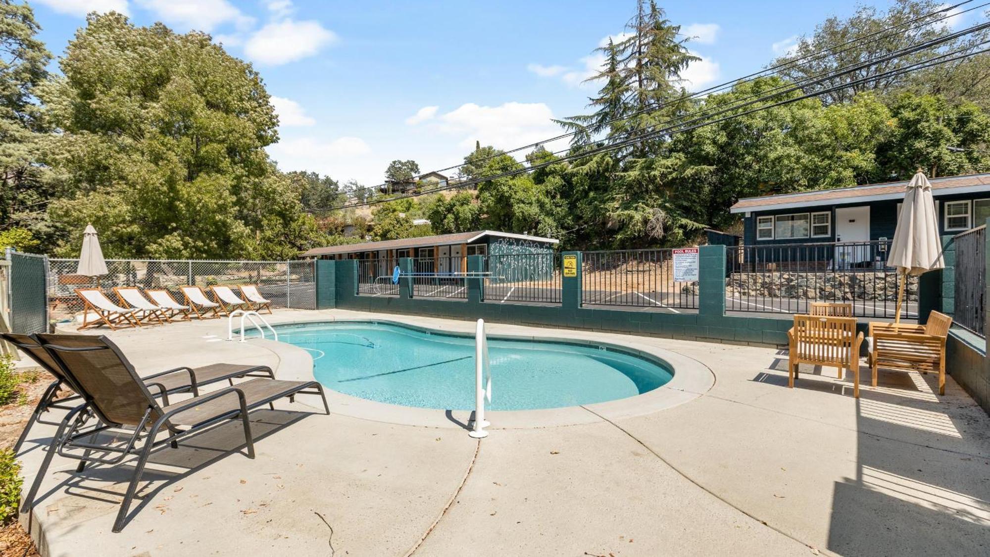 The Tokopah Sequoia Motel Rm 1 Three Rivers Esterno foto
